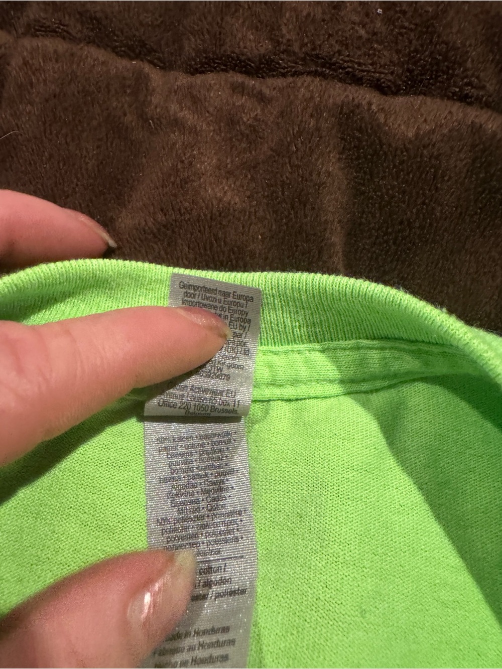 Gildan Neon Green Short-Sleeve T-Shirt with Black Skull Helmet Graphic - Picture 4 of 4